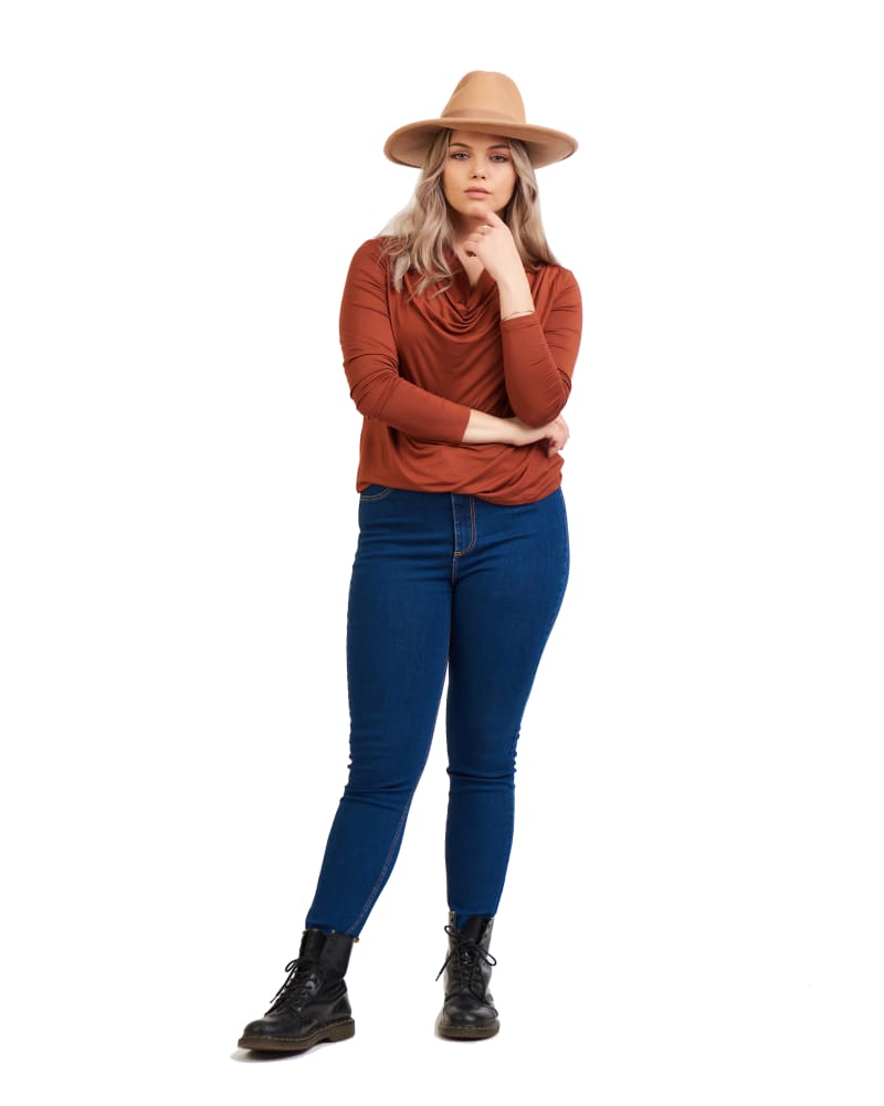 Plus size model wearing  by Dex Plus | Dia&Co | dia_product_style_image_id:168456
